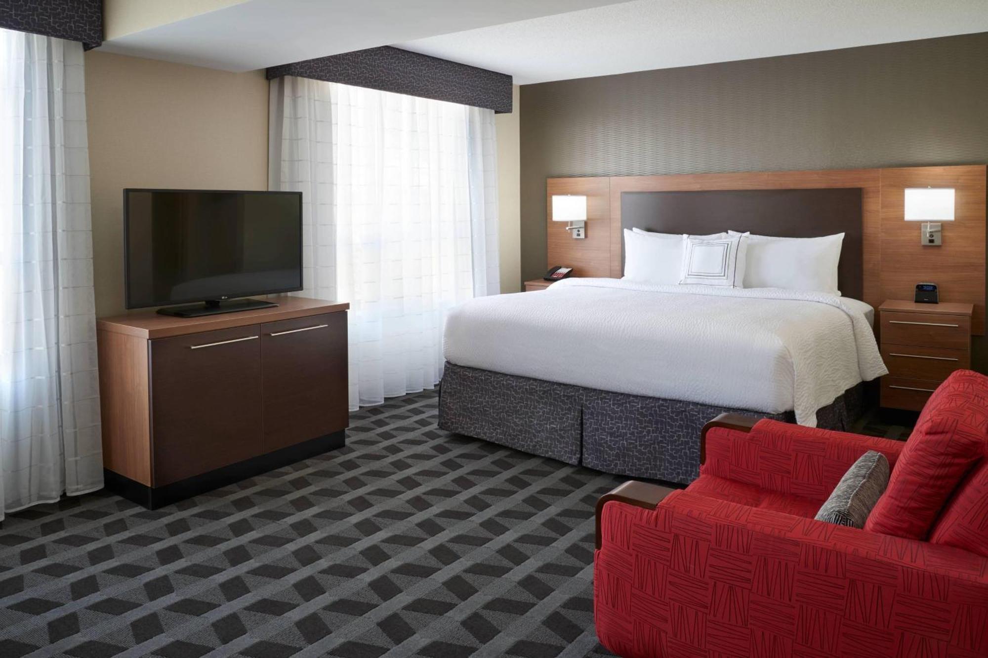 Towneplace Suites By Marriott Windsor Dış mekan fotoğraf